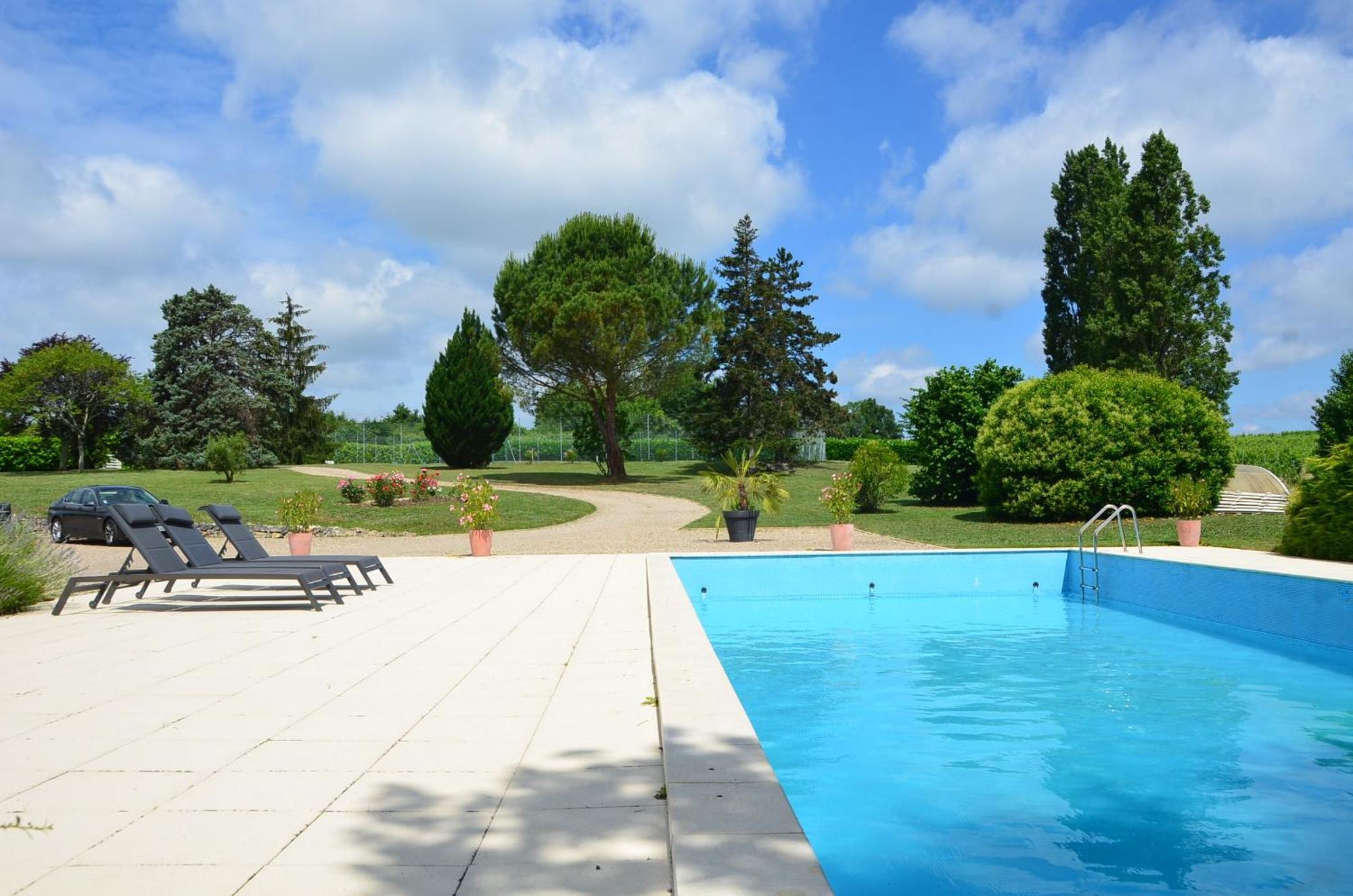 Bed and Breakfast La Gentilhommiere Saint-Aubin-de-Branne Exterior foto